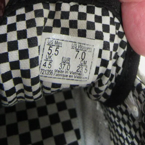 VANS OLD SKOOL CHECKER BOARD LACE UP SNEAKERS, WOMEN'S 7 OR MEN'S 5.5 - Picture 9 of 13